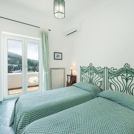 Апартаменты Casa Ventrosa, Anacapri Экстерьер фото